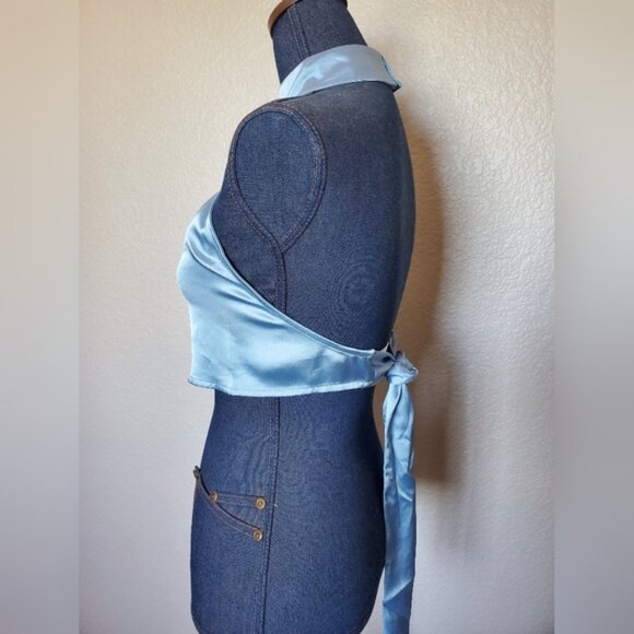 We Wore What Revolve Light Blue Satin Halter Top Crop Top Women's Size Small - Picture 2 of 8